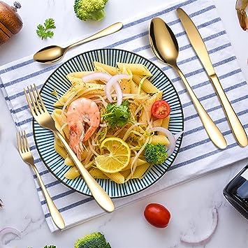 ensemble de couverts de luxe dorée