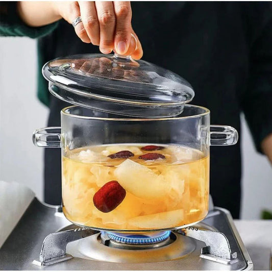 Marmite à soupe transparent