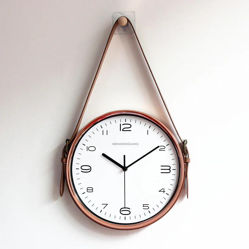 Horloge Suspendue en Similicuir – Déco Moderne et Sophistiquée